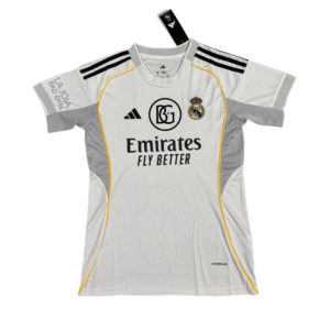 Real Madrid x Bad Gyal camiseta